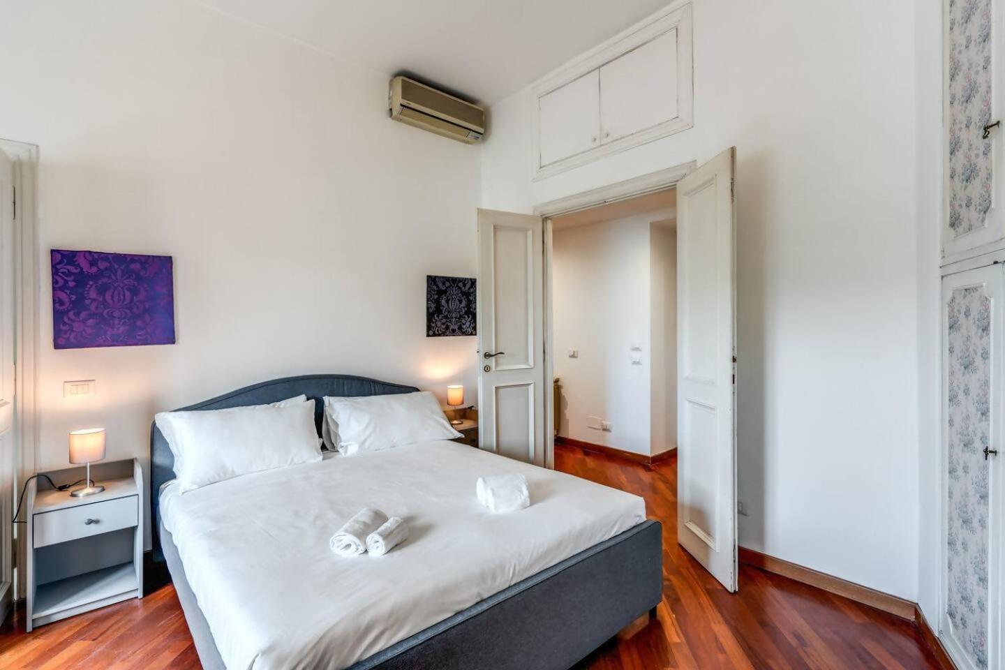 Splendid Flat On The Tiber River Roma Exterior foto