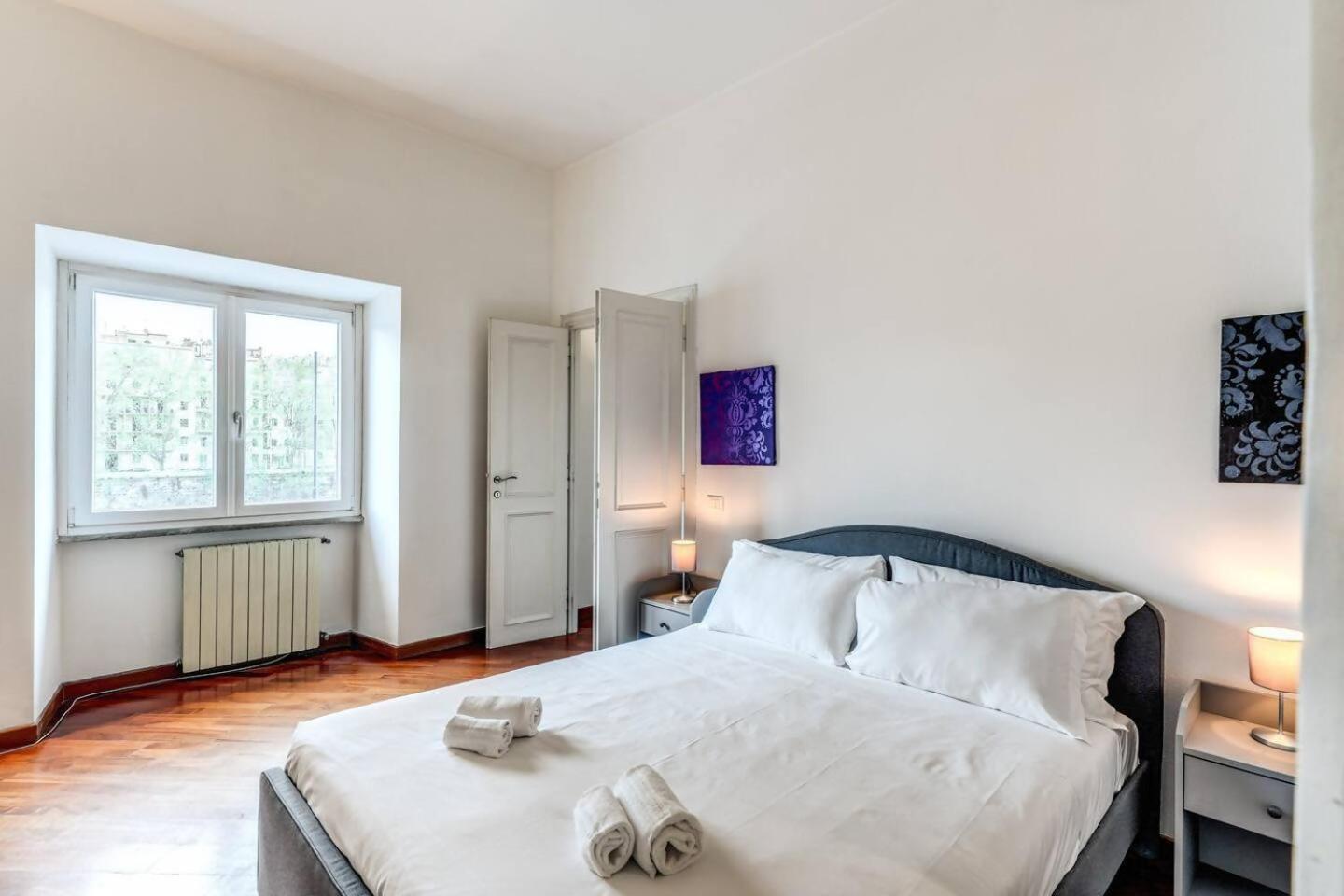 Splendid Flat On The Tiber River Roma Exterior foto