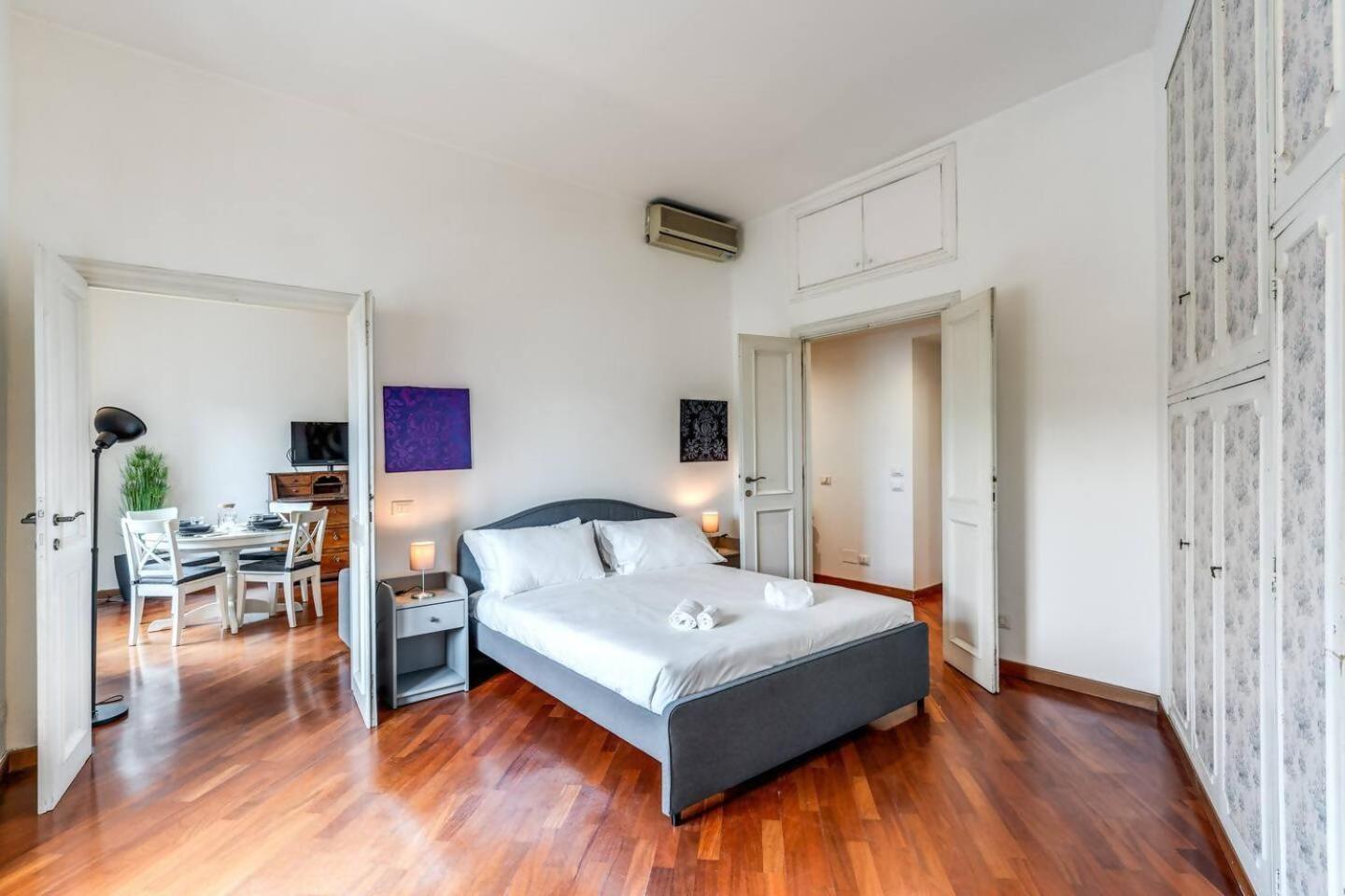 Splendid Flat On The Tiber River Roma Exterior foto